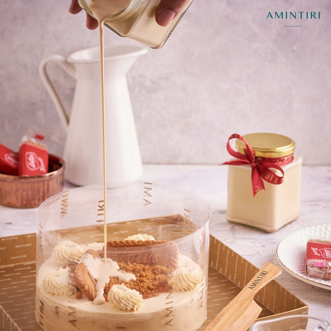 Lotus Biscoff Pull me Up Cake (eggless) - Amintiri - Amintiri Bangalore