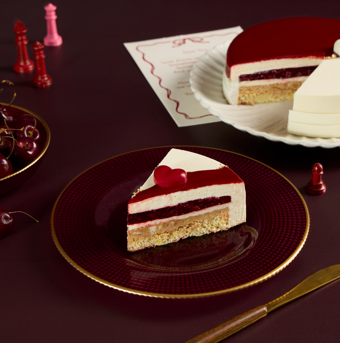 Valentine Cake & Bouquet