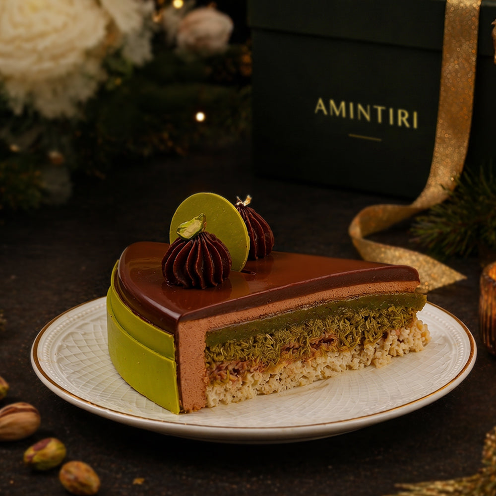 Chocolate Pistachio Kunafa Cake